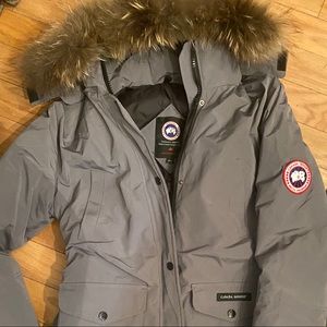 Canada Goose parka (size M)